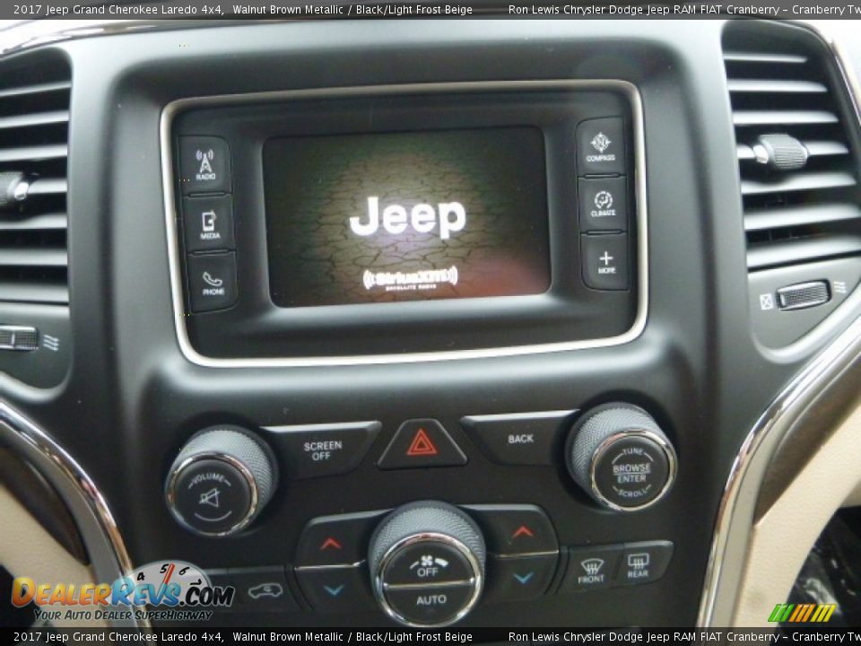 2017 Jeep Grand Cherokee Laredo 4x4 Walnut Brown Metallic / Black/Light Frost Beige Photo #15
