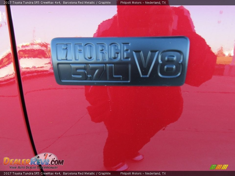 2017 Toyota Tundra SR5 CrewMax 4x4 Barcelona Red Metallic / Graphite Photo #14