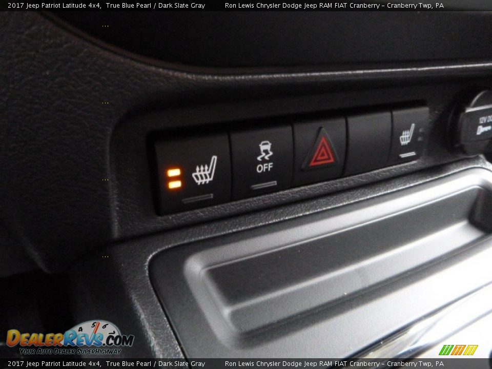 2017 Jeep Patriot Latitude 4x4 True Blue Pearl / Dark Slate Gray Photo #17