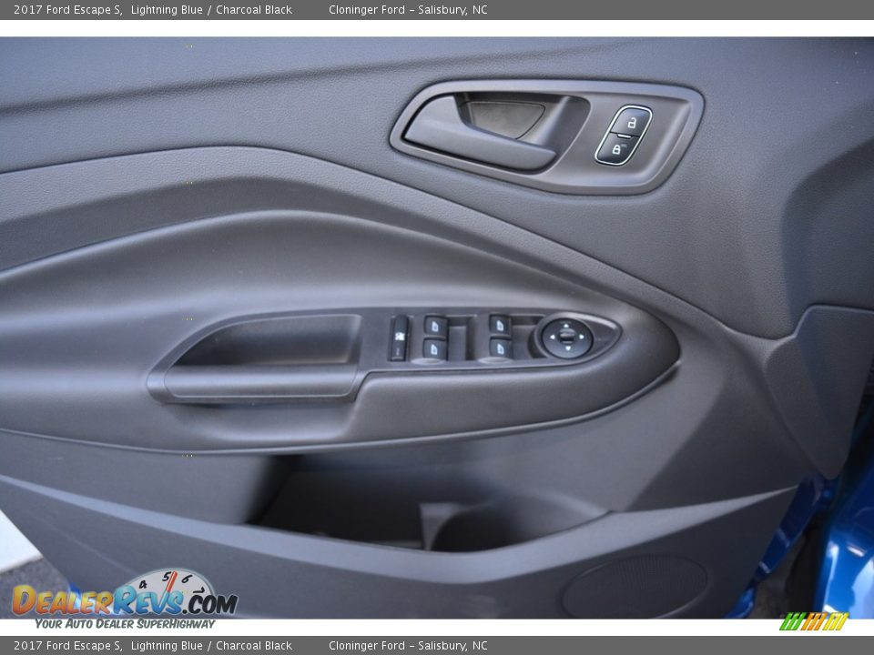 2017 Ford Escape S Lightning Blue / Charcoal Black Photo #5