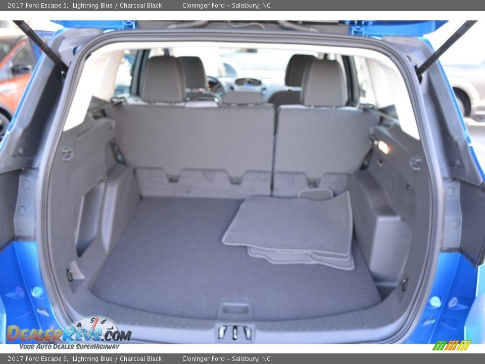 2017 Ford Escape S Lightning Blue / Charcoal Black Photo #9