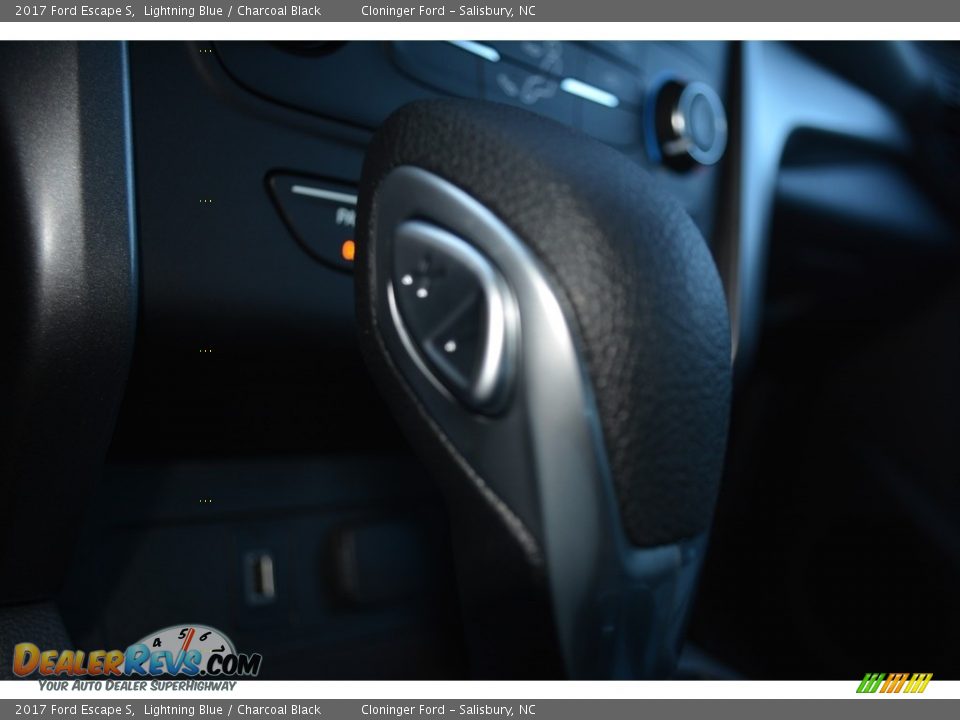2017 Ford Escape S Lightning Blue / Charcoal Black Photo #15