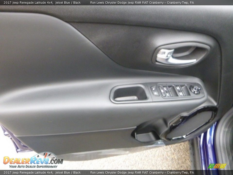 Door Panel of 2017 Jeep Renegade Latitude 4x4 Photo #14