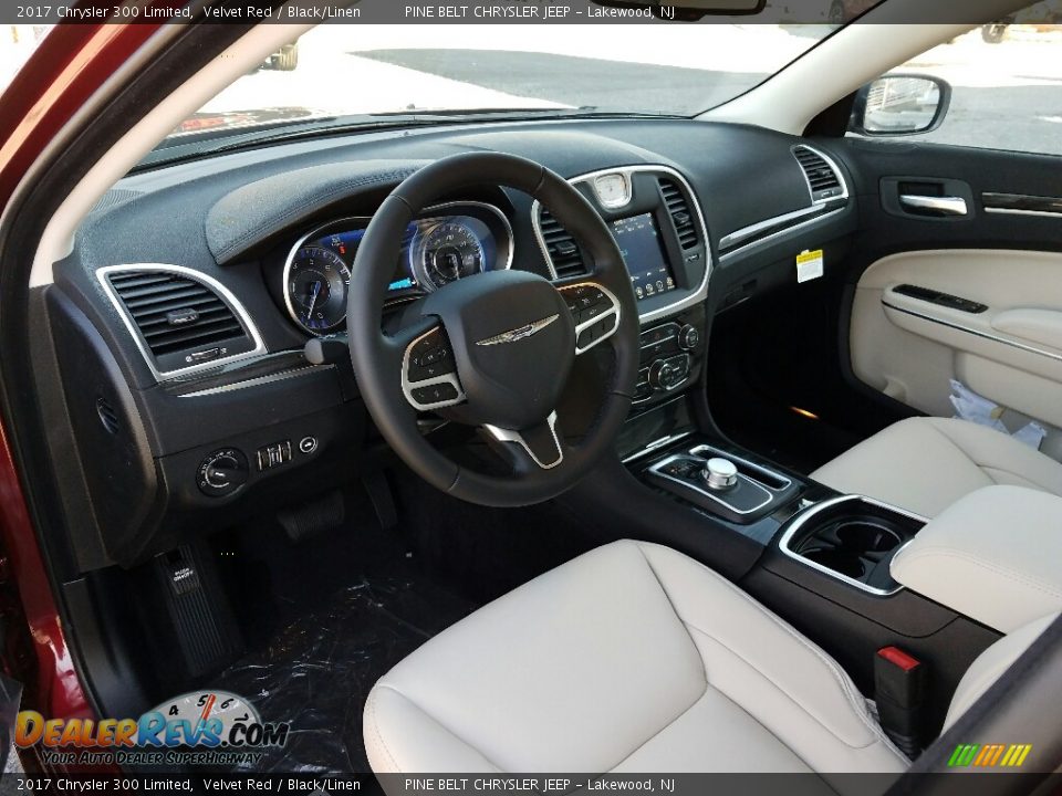 Black/Linen Interior - 2017 Chrysler 300 Limited Photo #11
