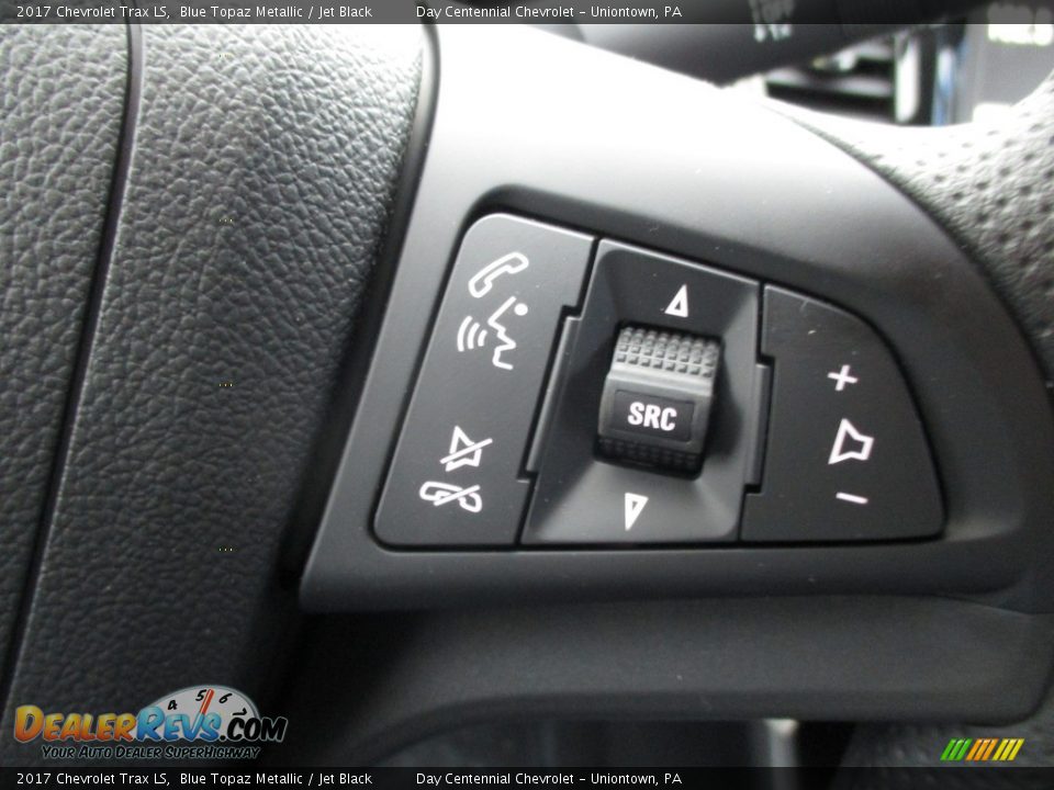 Controls of 2017 Chevrolet Trax LS Photo #18
