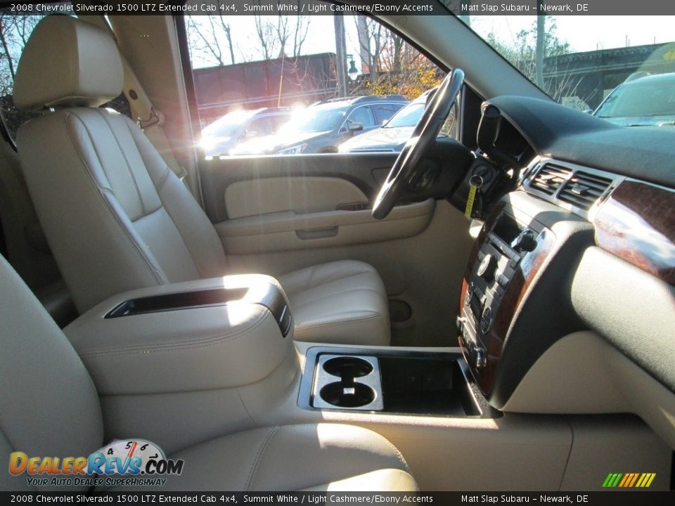 2008 Chevrolet Silverado 1500 LTZ Extended Cab 4x4 Summit White / Light Cashmere/Ebony Accents Photo #17