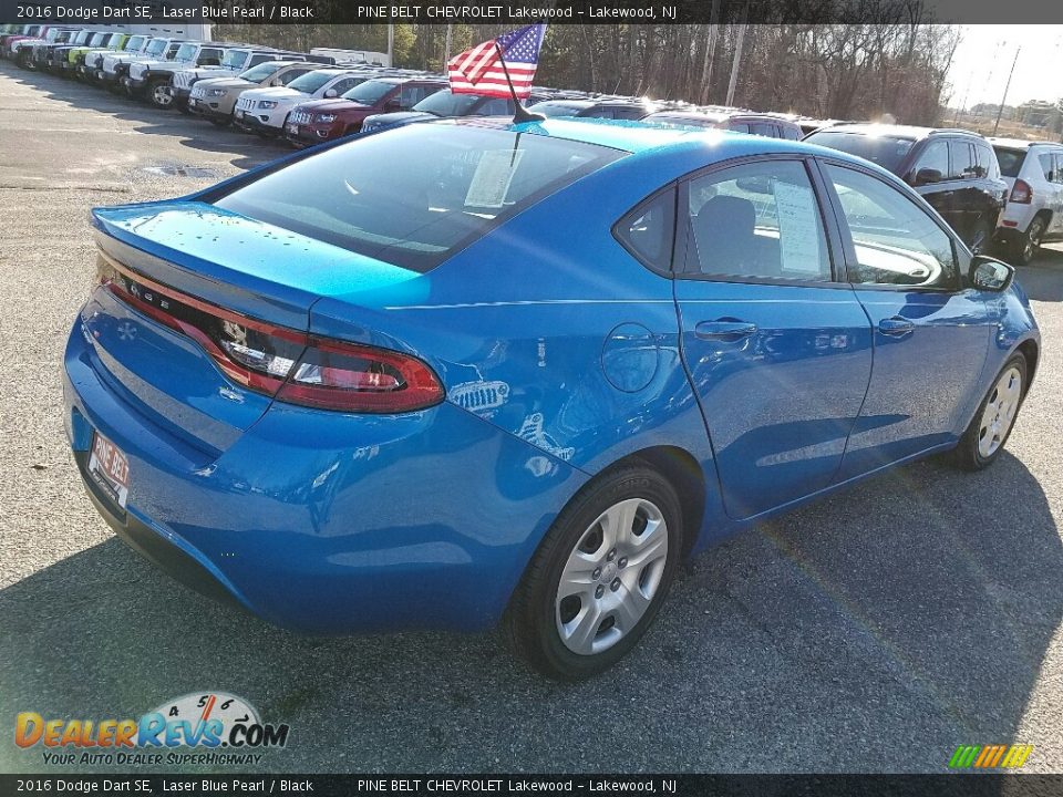 2016 Dodge Dart SE Laser Blue Pearl / Black Photo #7