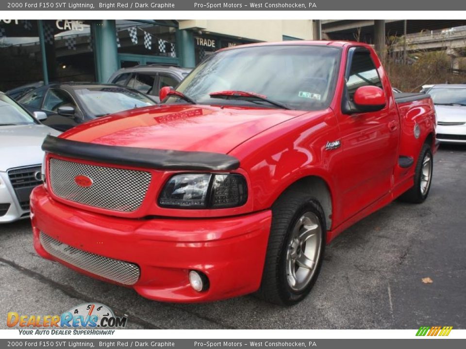 2000 Ford F150 SVT Lightning Bright Red / Dark Graphite Photo #7