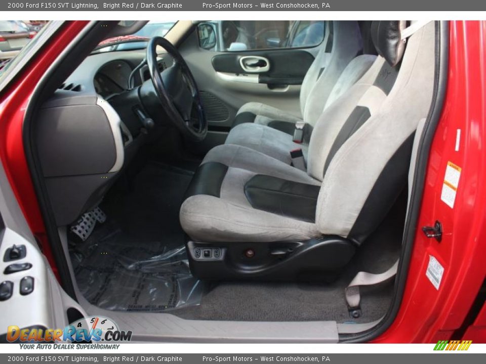 2000 Ford F150 SVT Lightning Bright Red / Dark Graphite Photo #22
