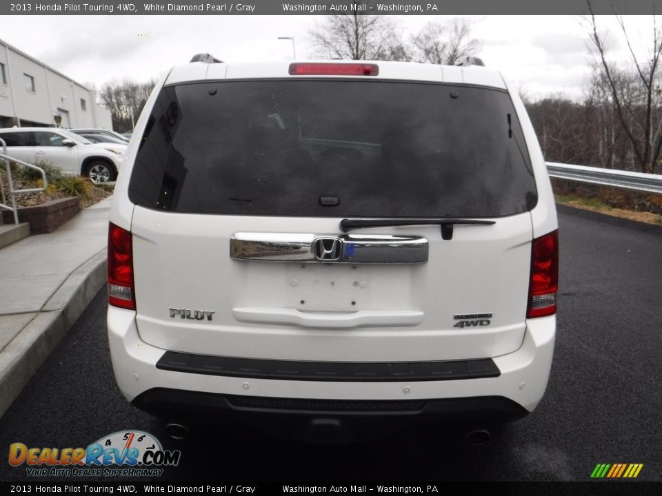 2013 Honda Pilot Touring 4WD White Diamond Pearl / Gray Photo #9
