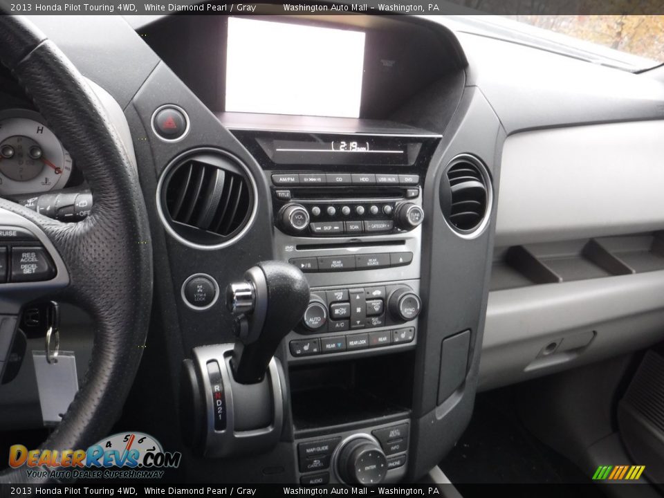 2013 Honda Pilot Touring 4WD White Diamond Pearl / Gray Photo #19