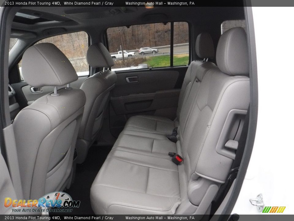 2013 Honda Pilot Touring 4WD White Diamond Pearl / Gray Photo #25