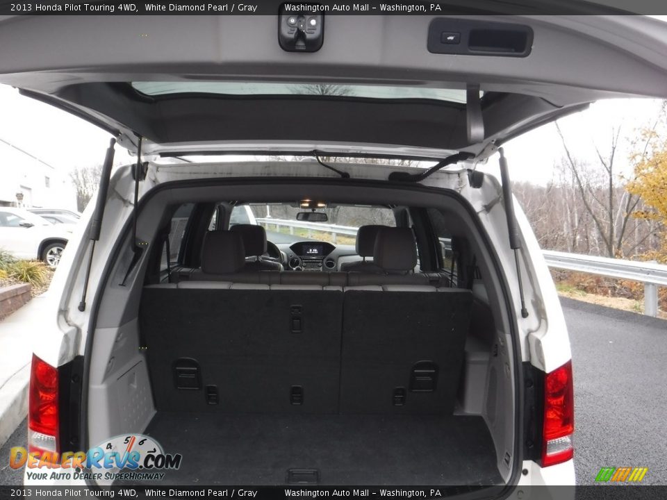 2013 Honda Pilot Touring 4WD White Diamond Pearl / Gray Photo #27
