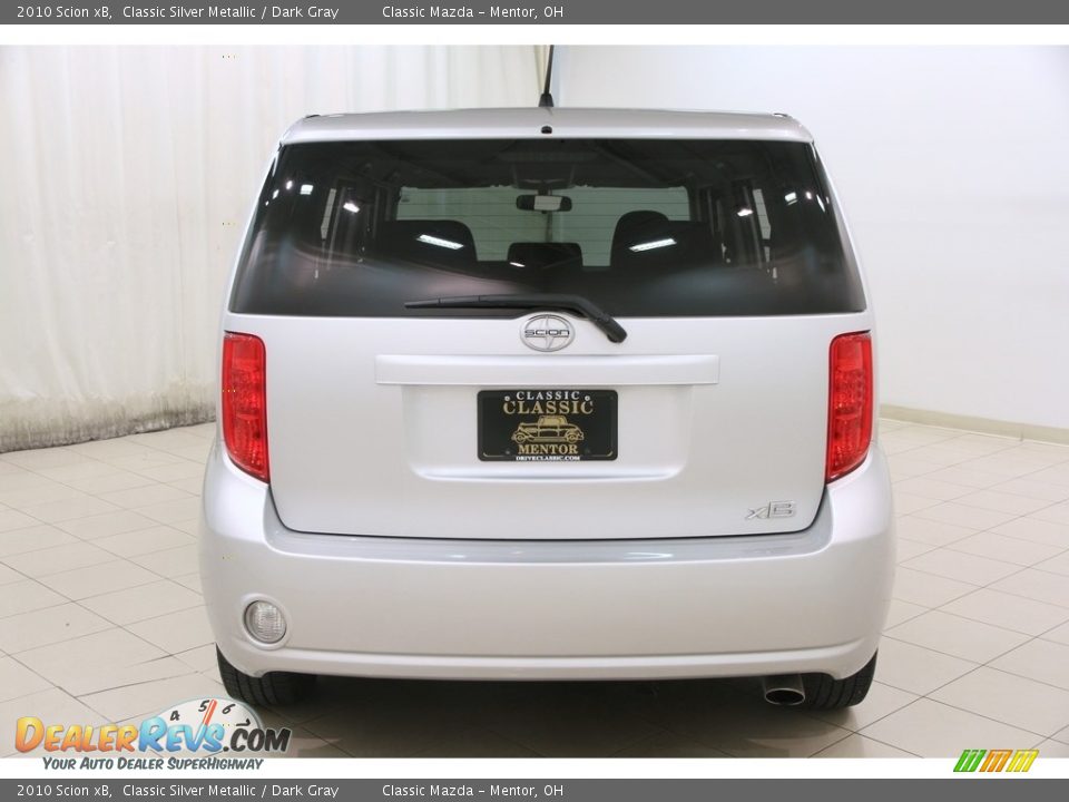 2010 Scion xB Classic Silver Metallic / Dark Gray Photo #14