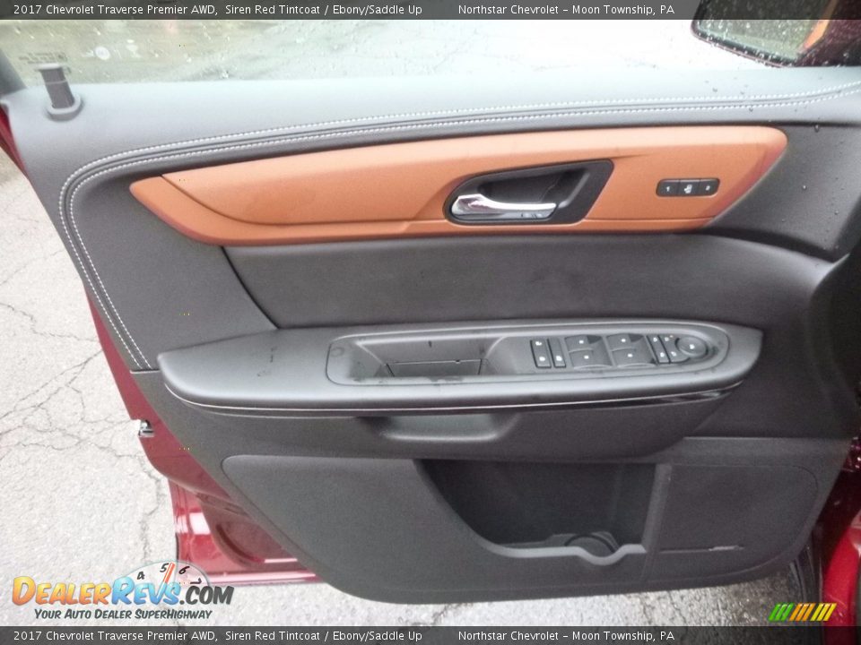 Door Panel of 2017 Chevrolet Traverse Premier AWD Photo #14