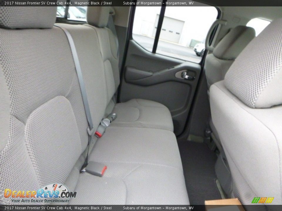 2017 Nissan Frontier SV Crew Cab 4x4 Magnetic Black / Steel Photo #5