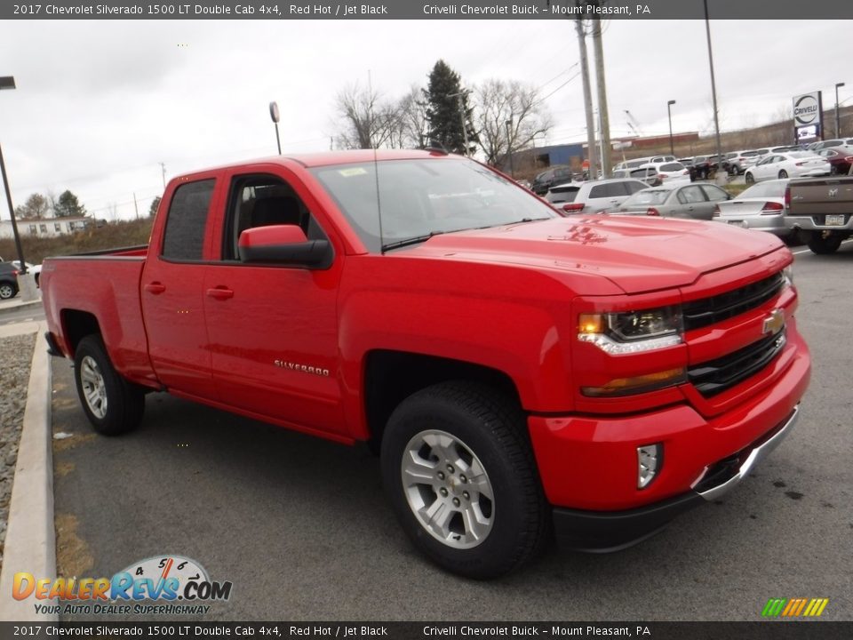 Front 3/4 View of 2017 Chevrolet Silverado 1500 LT Double Cab 4x4 Photo #6