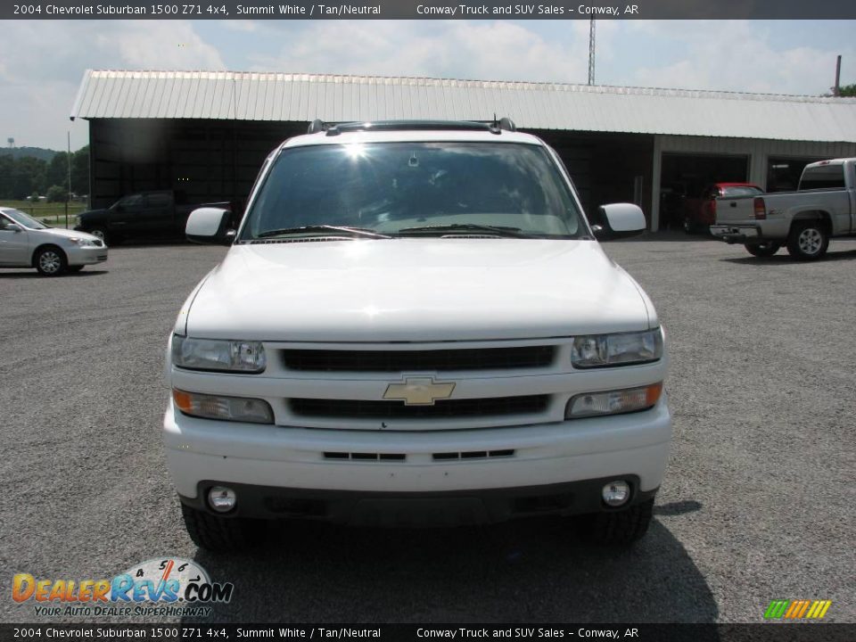 2004 Chevrolet Suburban 1500 Z71 4x4 Summit White / Tan/Neutral Photo #3