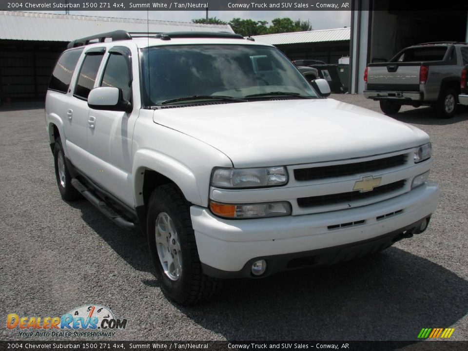 2004 Chevrolet Suburban 1500 Z71 4x4 Summit White / Tan/Neutral Photo #4