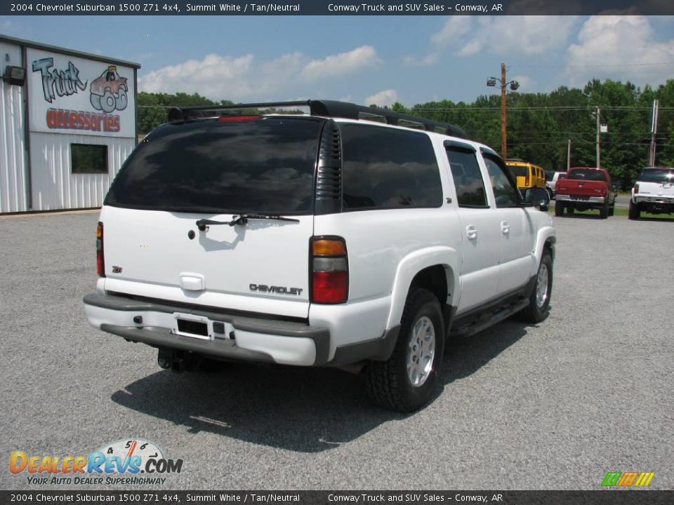 2004 Chevrolet Suburban 1500 Z71 4x4 Summit White / Tan/Neutral Photo #6