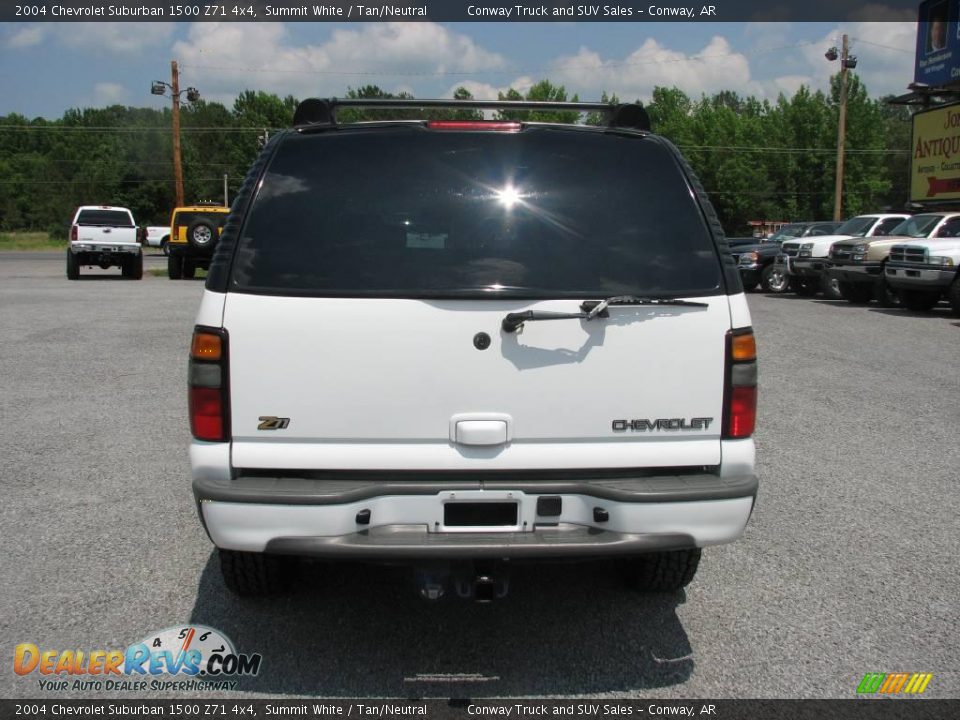 2004 Chevrolet Suburban 1500 Z71 4x4 Summit White / Tan/Neutral Photo #7