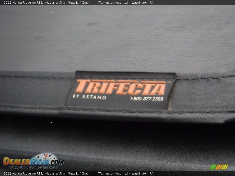 2011 Honda Ridgeline RTS Alabaster Silver Metallic / Gray Photo #10