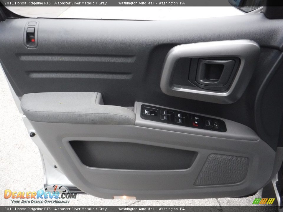 2011 Honda Ridgeline RTS Alabaster Silver Metallic / Gray Photo #18