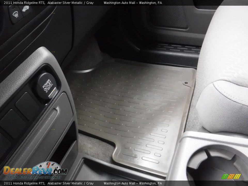 2011 Honda Ridgeline RTS Alabaster Silver Metallic / Gray Photo #20