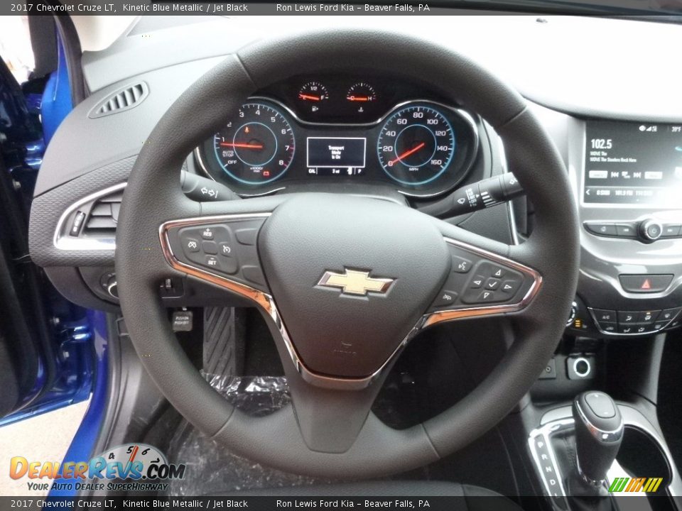 2017 Chevrolet Cruze LT Steering Wheel Photo #16