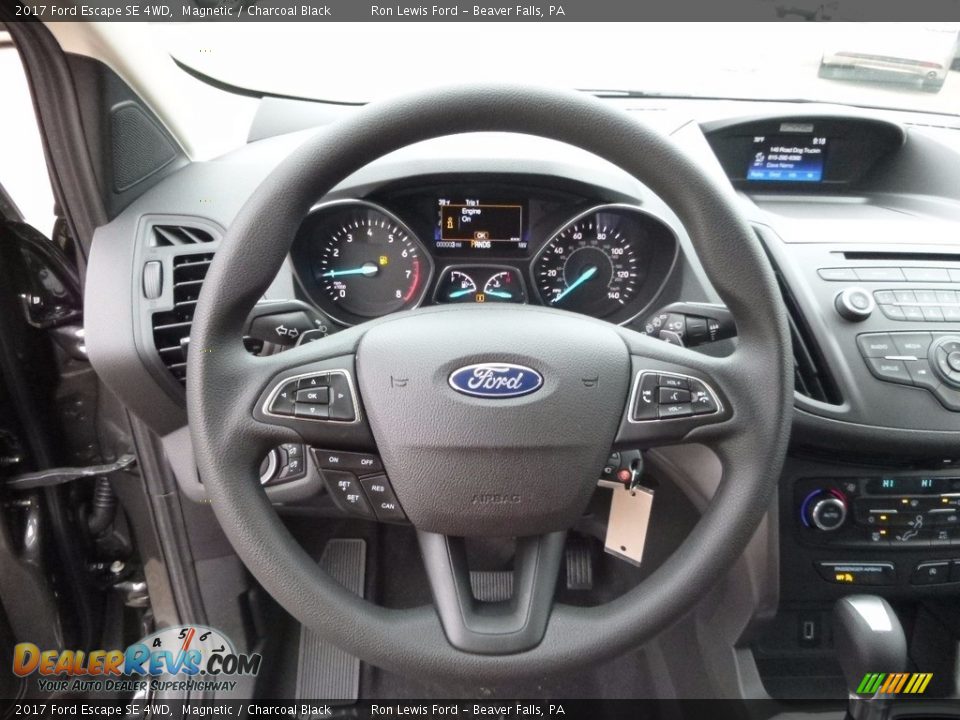 2017 Ford Escape SE 4WD Magnetic / Charcoal Black Photo #17