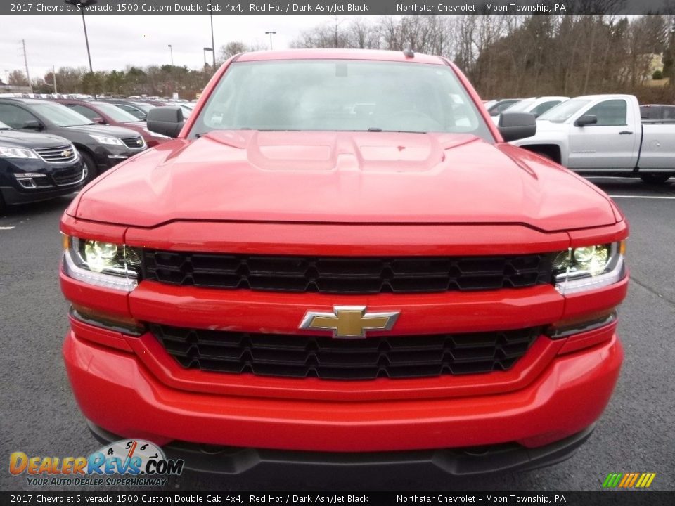 2017 Chevrolet Silverado 1500 Custom Double Cab 4x4 Red Hot / Dark Ash/Jet Black Photo #2
