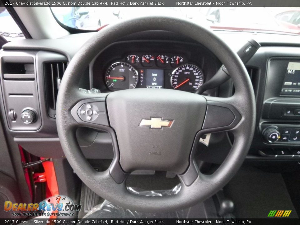 2017 Chevrolet Silverado 1500 Custom Double Cab 4x4 Red Hot / Dark Ash/Jet Black Photo #18