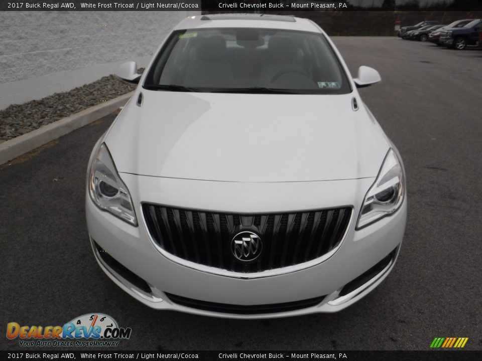 2017 Buick Regal AWD White Frost Tricoat / Light Neutral/Cocoa Photo #5