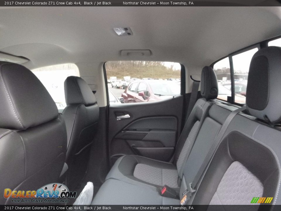 Rear Seat of 2017 Chevrolet Colorado Z71 Crew Cab 4x4 Photo #11