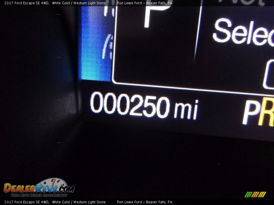 2017 Ford Escape SE 4WD White Gold / Medium Light Stone Photo #20