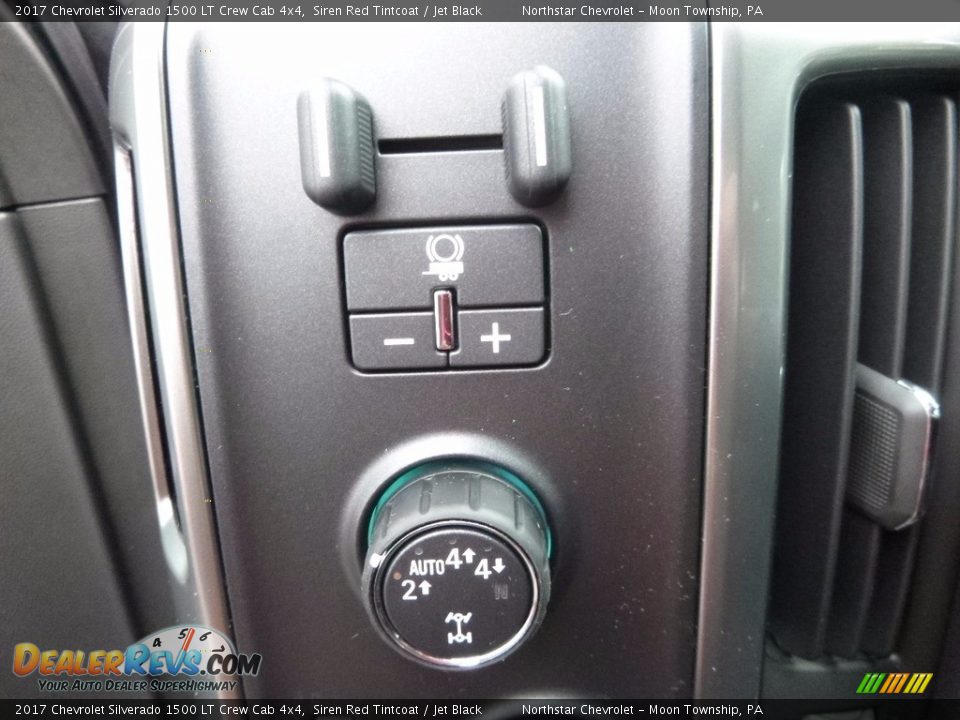 2017 Chevrolet Silverado 1500 LT Crew Cab 4x4 Siren Red Tintcoat / Jet Black Photo #14