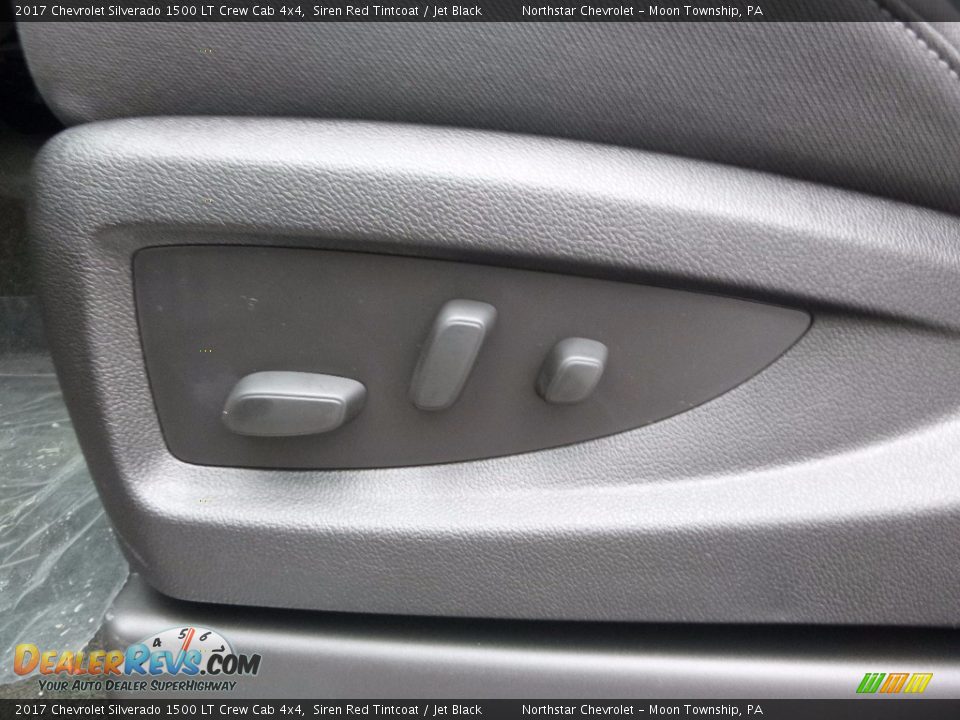 2017 Chevrolet Silverado 1500 LT Crew Cab 4x4 Siren Red Tintcoat / Jet Black Photo #15