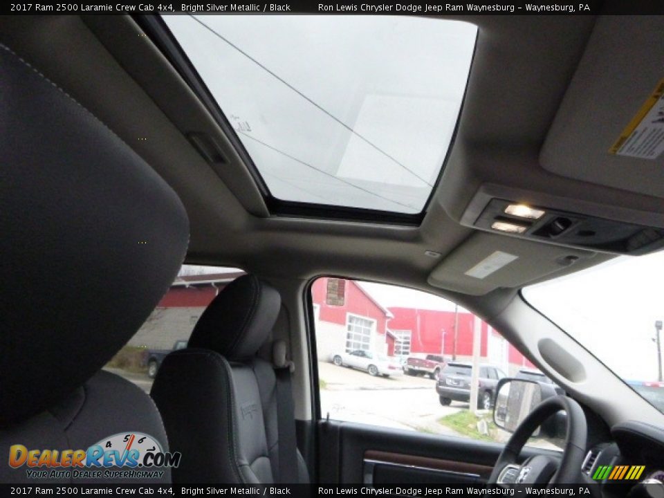 2017 Ram 2500 Laramie Crew Cab 4x4 Bright Silver Metallic / Black Photo #10