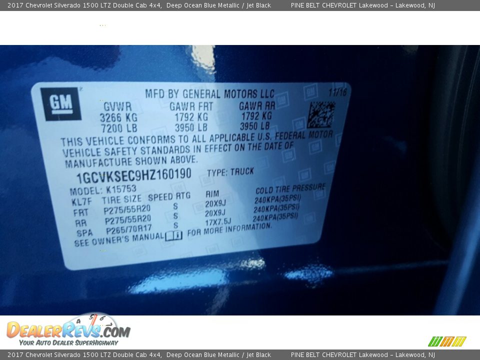 2017 Chevrolet Silverado 1500 LTZ Double Cab 4x4 Deep Ocean Blue Metallic / Jet Black Photo #7