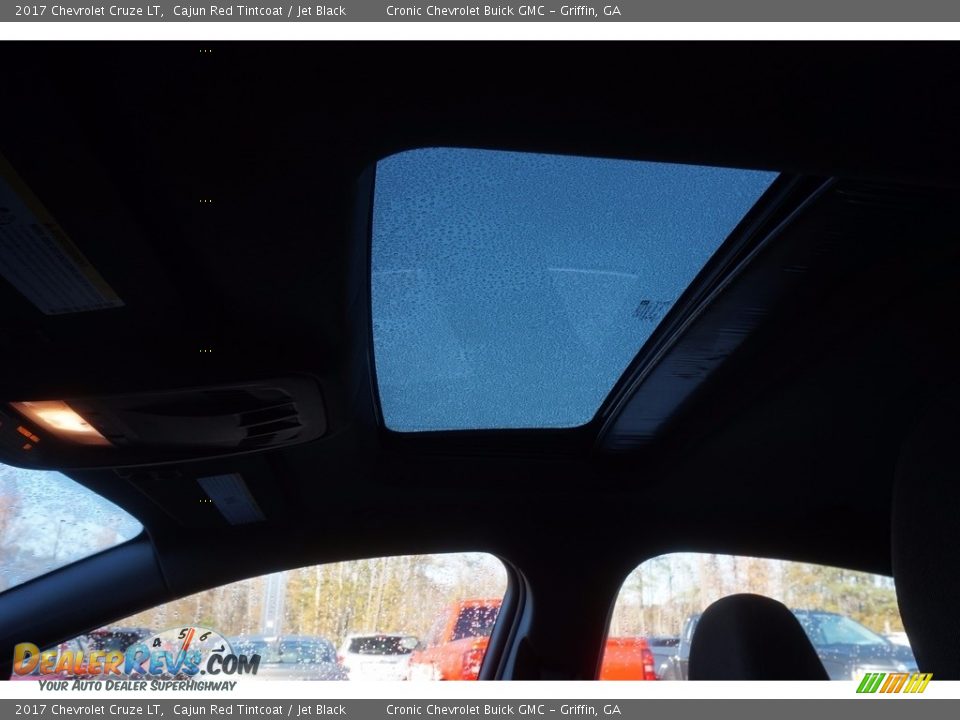 2017 Chevrolet Cruze LT Cajun Red Tintcoat / Jet Black Photo #11