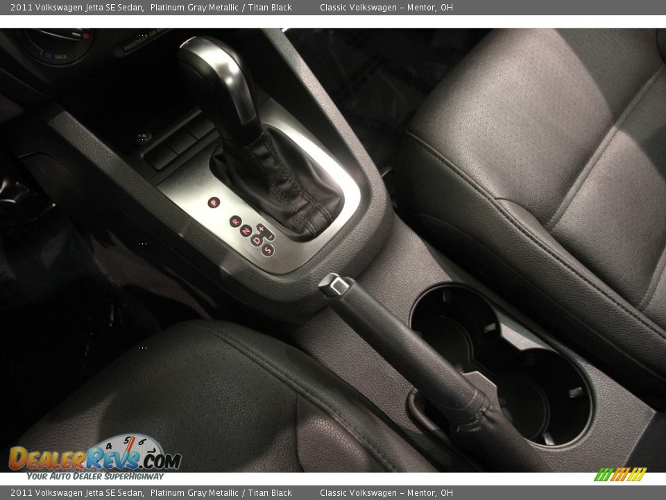 2011 Volkswagen Jetta SE Sedan Platinum Gray Metallic / Titan Black Photo #9