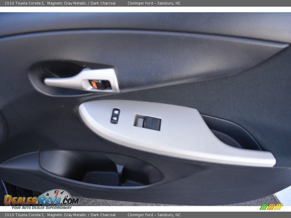 2010 Toyota Corolla S Magnetic Gray Metallic / Dark Charcoal Photo #15