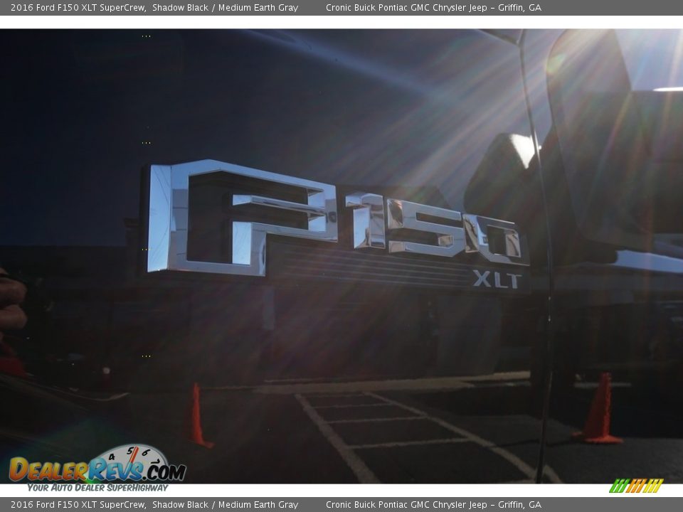 2016 Ford F150 XLT SuperCrew Shadow Black / Medium Earth Gray Photo #14