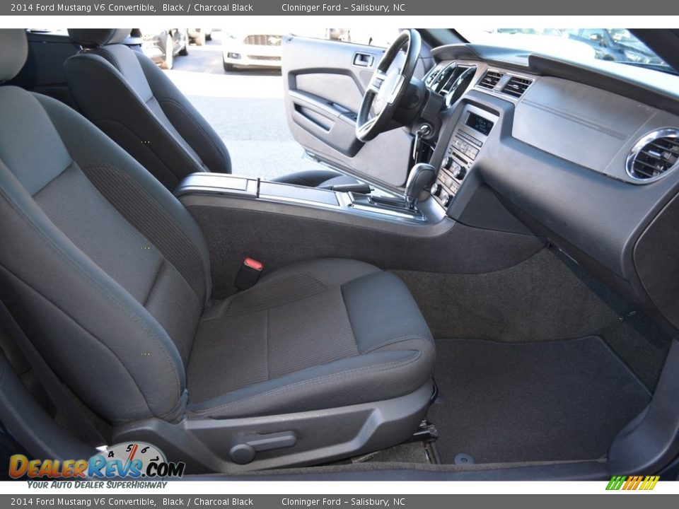 2014 Ford Mustang V6 Convertible Black / Charcoal Black Photo #13