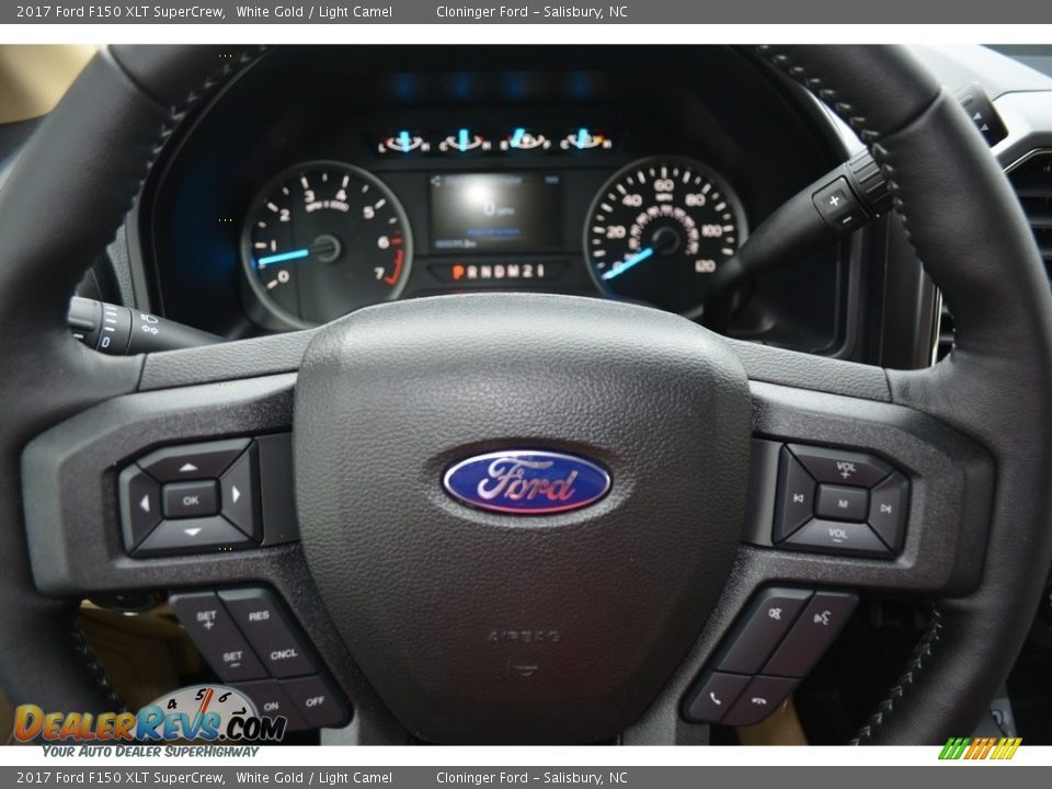 2017 Ford F150 XLT SuperCrew Steering Wheel Photo #20