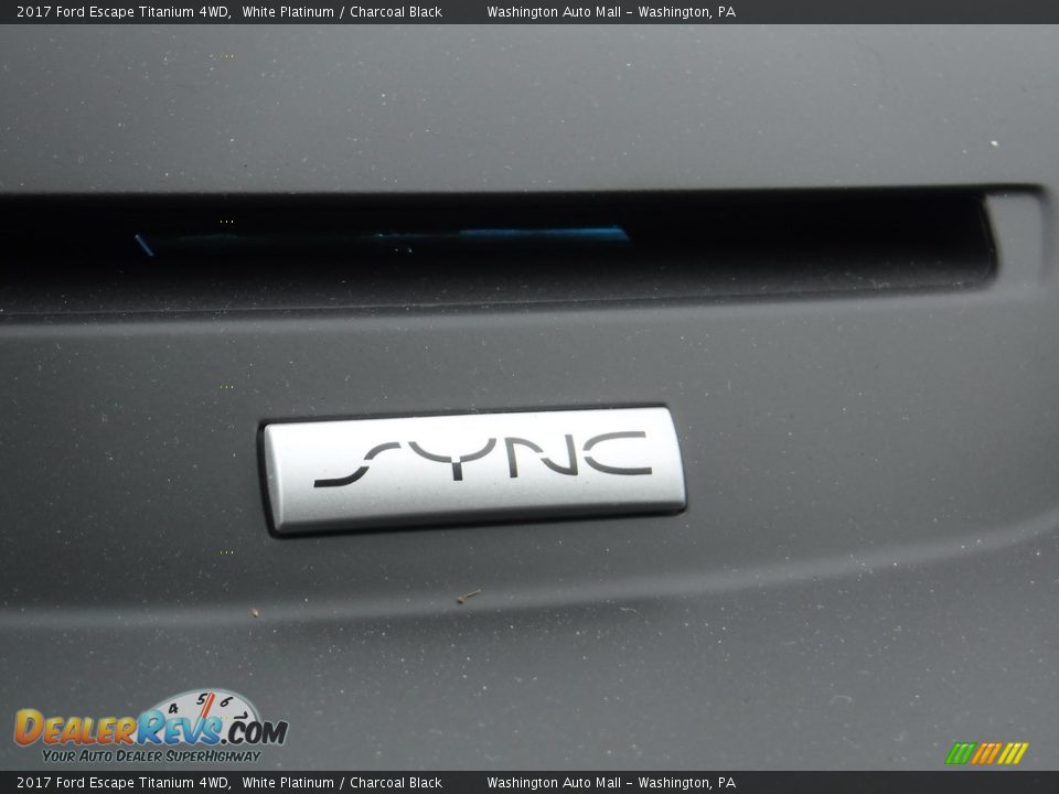 2017 Ford Escape Titanium 4WD White Platinum / Charcoal Black Photo #19