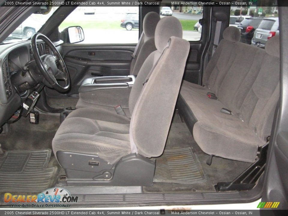 2005 Chevrolet Silverado 2500HD LT Extended Cab 4x4 Summit White / Dark Charcoal Photo #10