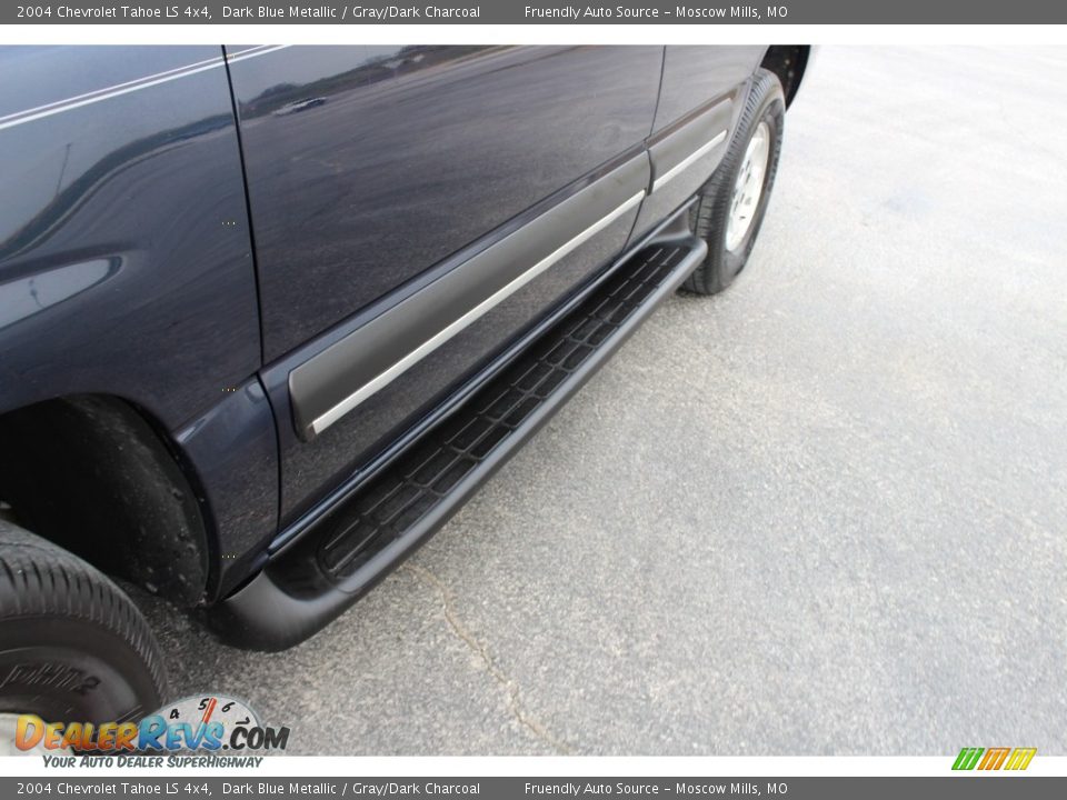 2004 Chevrolet Tahoe LS 4x4 Dark Blue Metallic / Gray/Dark Charcoal Photo #22