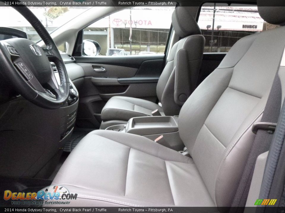 2014 Honda Odyssey Touring Crystal Black Pearl / Truffle Photo #6