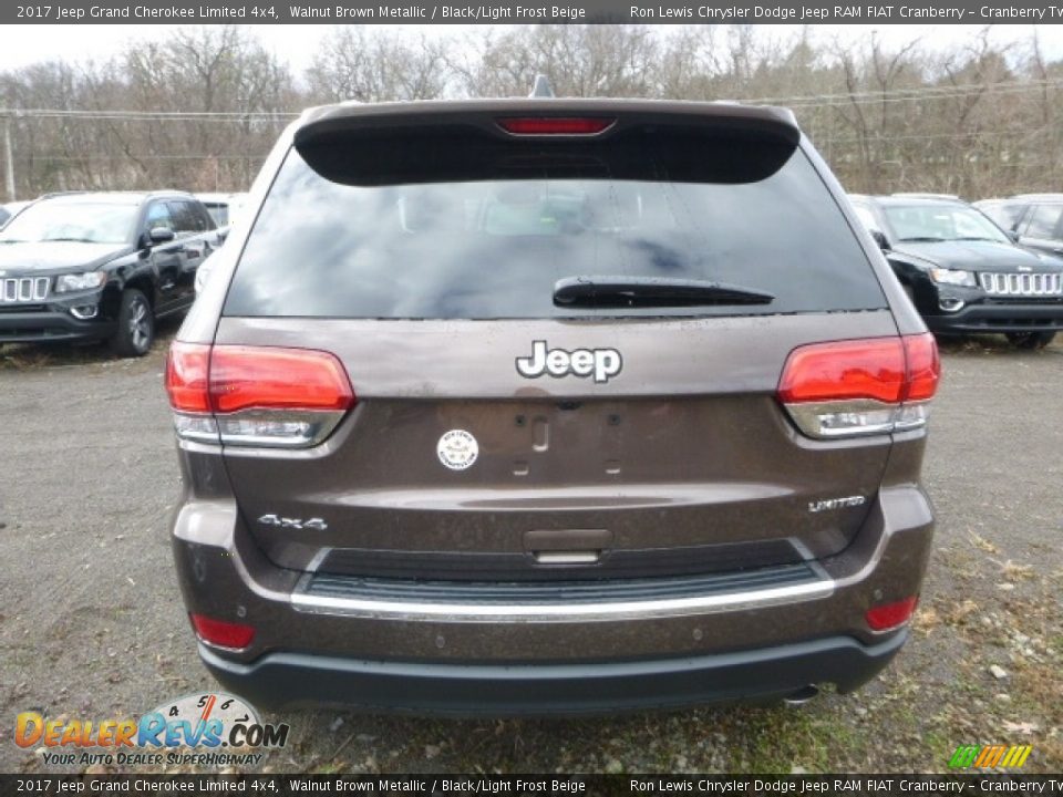 2017 Jeep Grand Cherokee Limited 4x4 Walnut Brown Metallic / Black/Light Frost Beige Photo #5